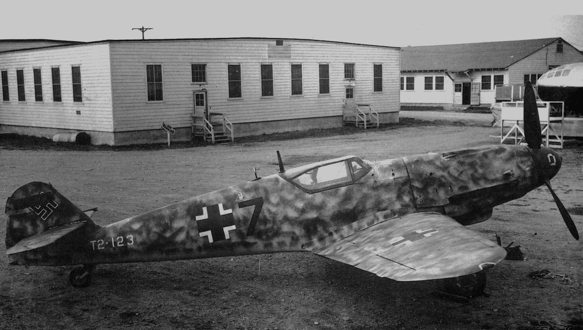 Cyber A�ro Breton - MESSERSCHMITT ME 109 G-16 GUSTAV