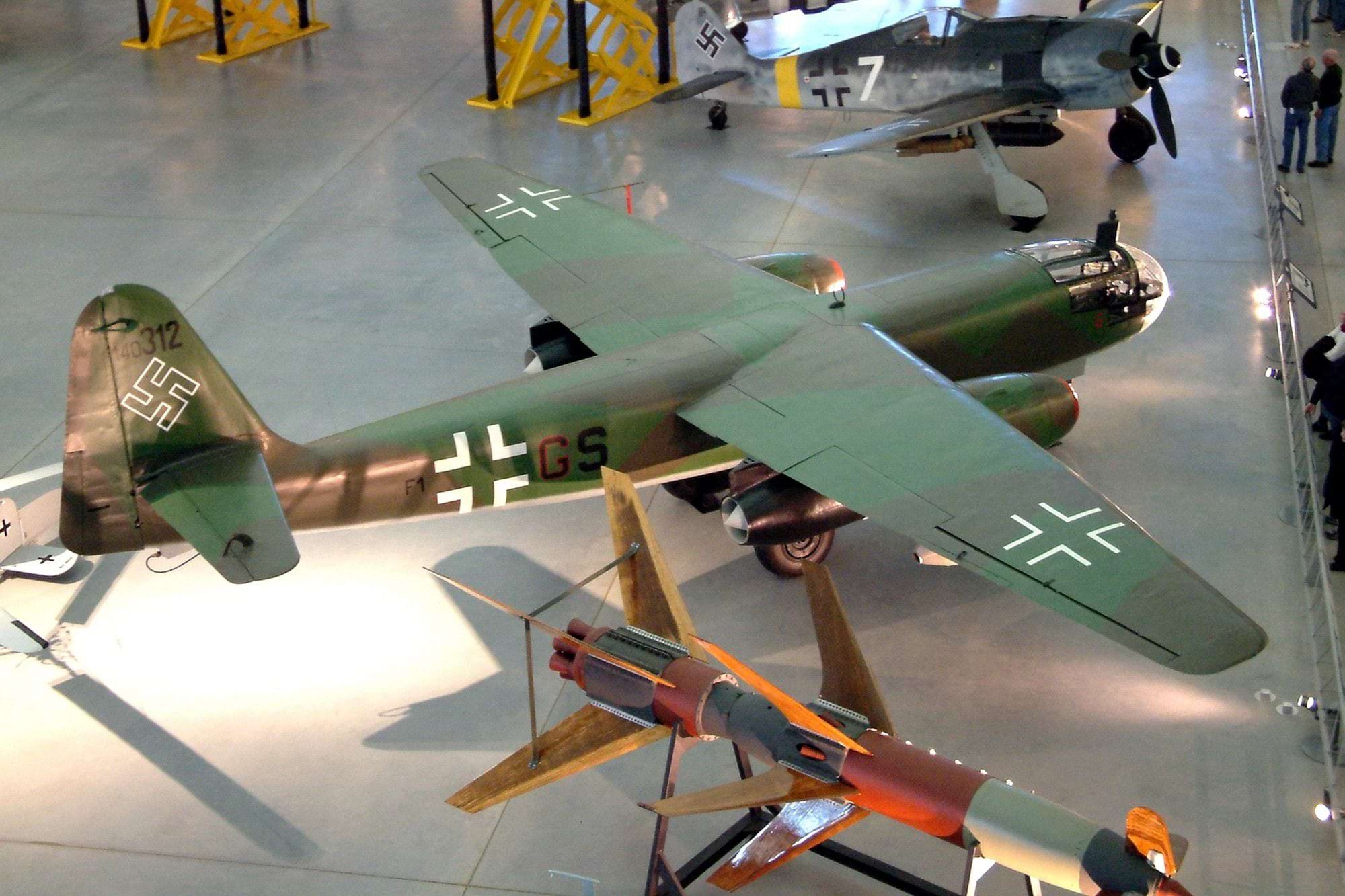 Cyber A�ro Breton - ARADO AR 234 BLITZ