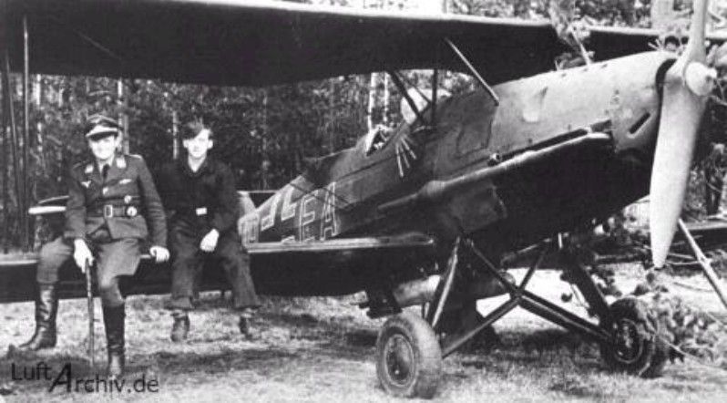 Cyber A�ro Breton - ARADO AR 66 C