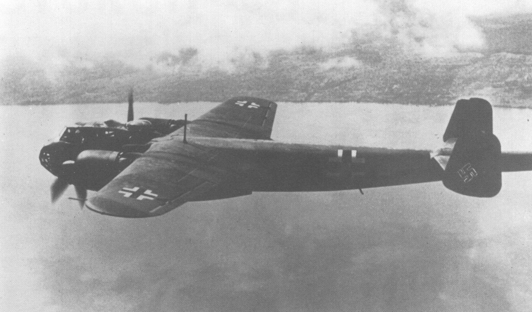 Cyber A�ro Breton - DORNIER DO 217 E-2