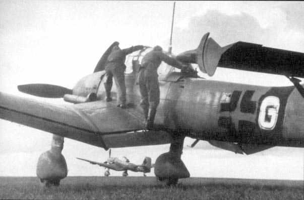 Cyber A�ro Breton - JUNKERS JU 87 D-7 STUKA