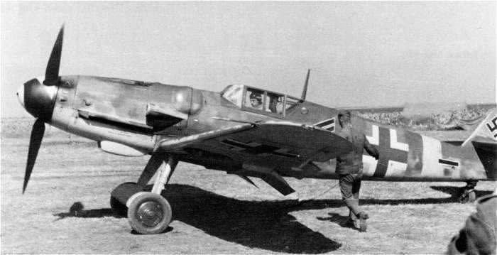 Cyber A�ro Breton - MESSERSCHMITT ME 109 G-5 GUSTAV