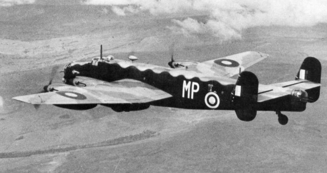Cyber A�ro Breton - HANDLEY PAGE HP.57 HALIFAX B MK I S�RIE I