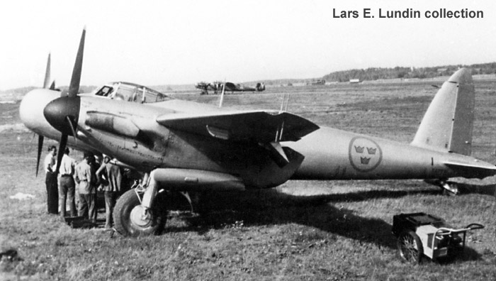 Cyber A�ro Breton - DE HAVILLAND MOSQUITO NF MK XIX