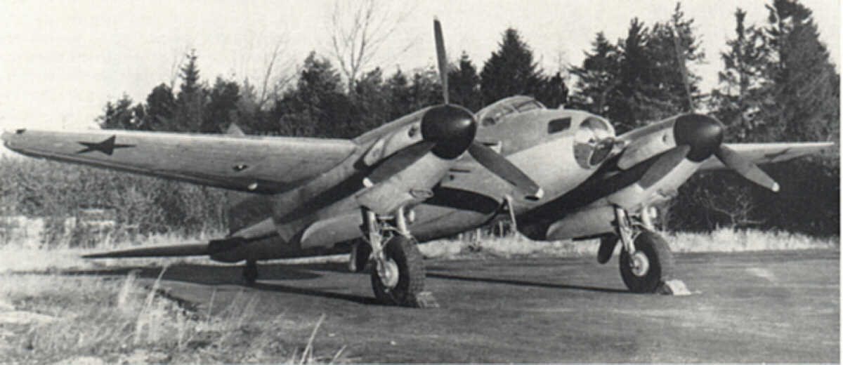 Cyber A�ro Breton - DE HAVILLAND MOSQUITO FB MK IV S�RIE II