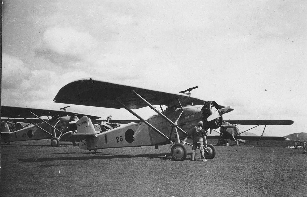 Cyber A�ro Breton - MITSUBISHI 2MR8