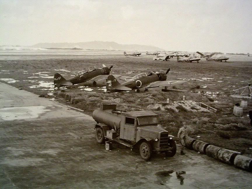 Mitsubishi A6M2-K Zero Zeke