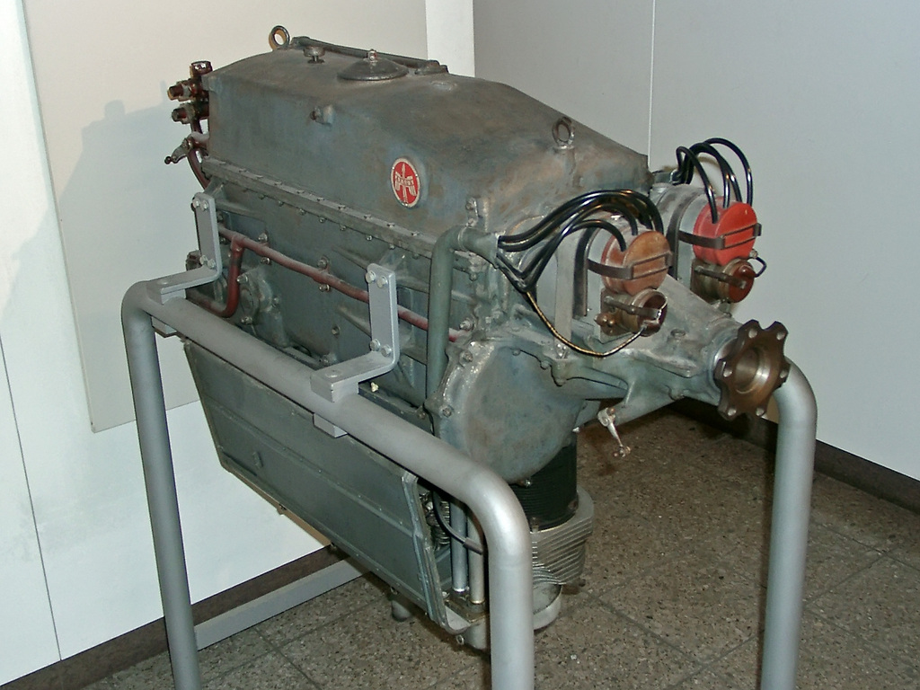 Cyber A�ro Breton - Argus As 8R