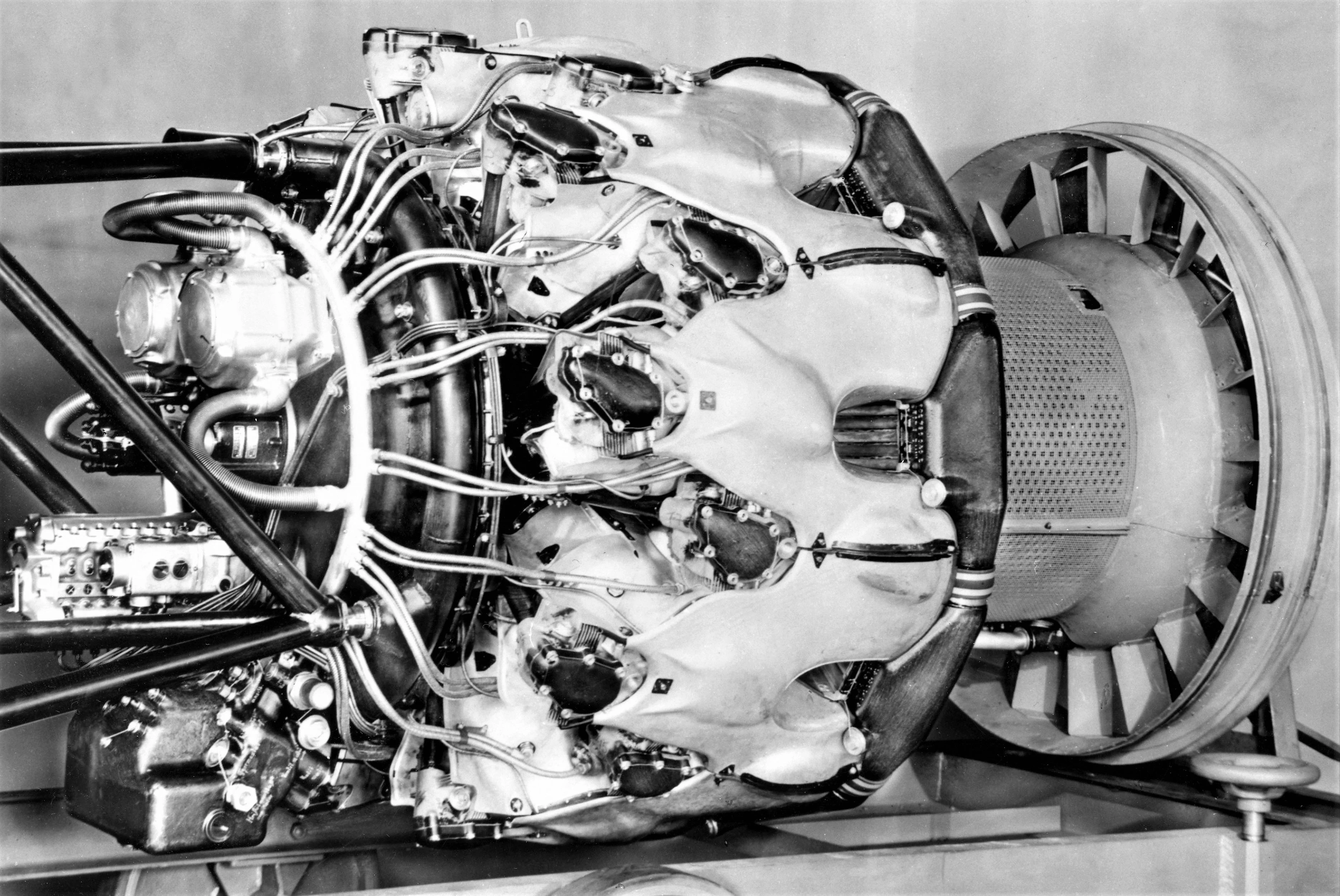 Cyber A�ro Breton - BMW 802