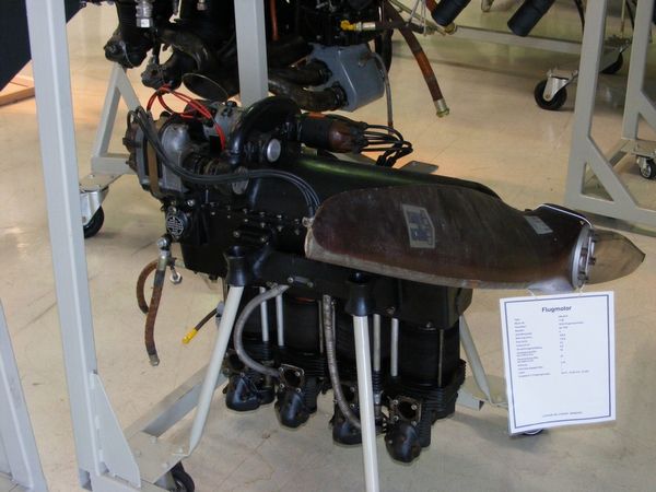 Cyber A�ro Breton - Hirth HM 60R