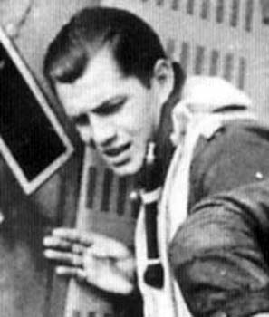 Cyber A�ro Breton - aistle_j