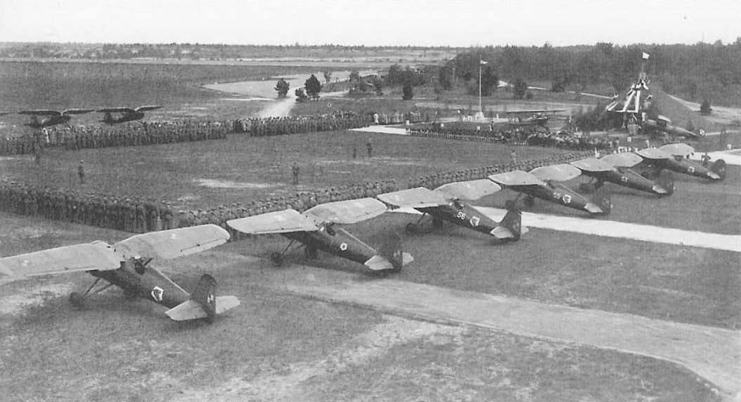 Cyber A�ro Breton - PZL P.11.C