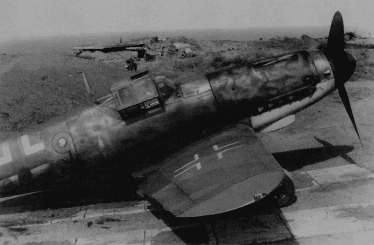 Cyber A�ro Breton - BK-YY ME109G