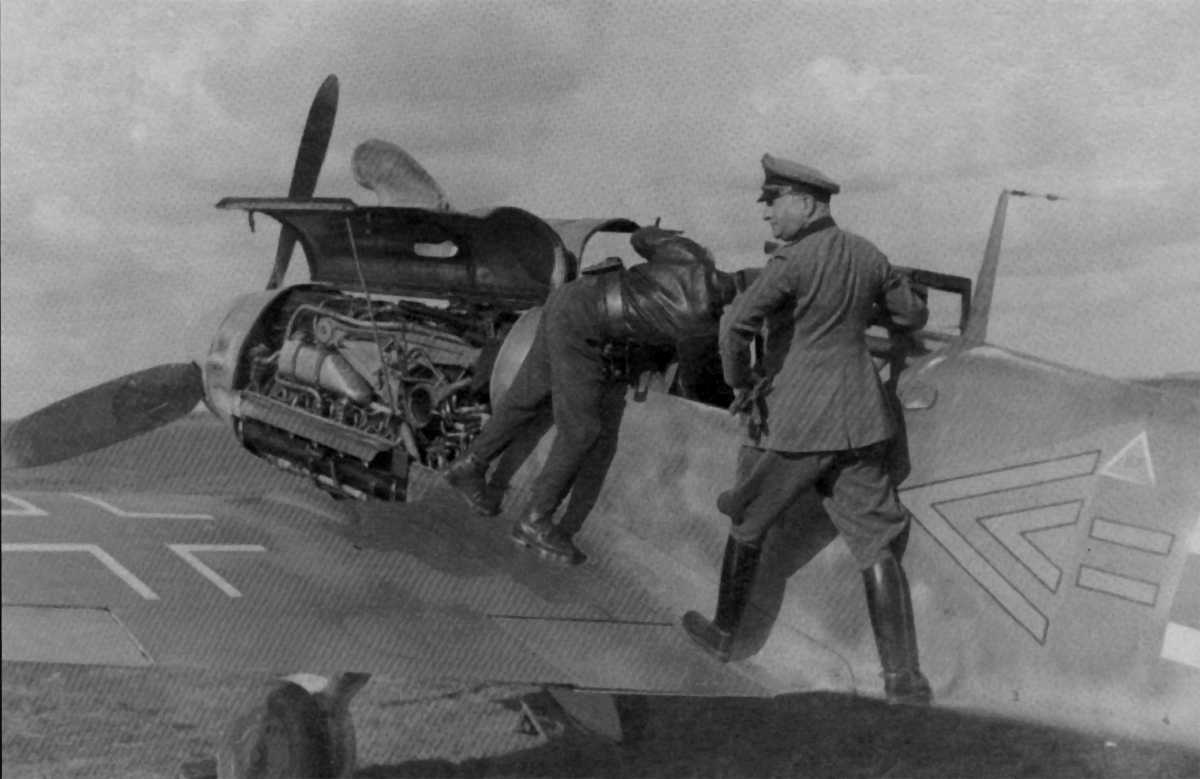 Cyber A�ro Breton - RK-QN ME109G