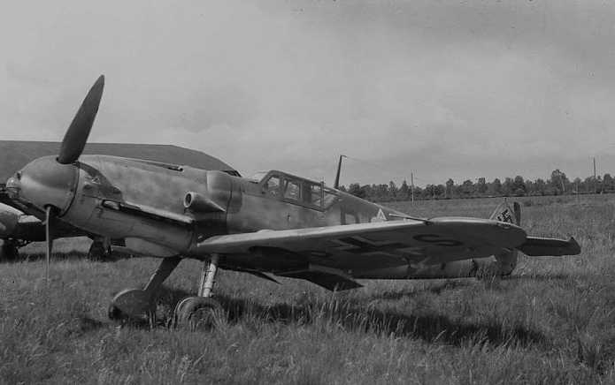 Cyber A�ro Breton - RW-PS ME109G