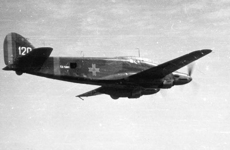 Cyber A�ro Breton - IAR 79