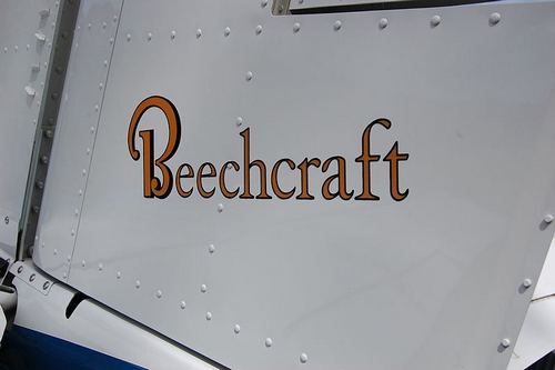 Cyber A�ro Breton - Constructeur : BEECHCRAFT