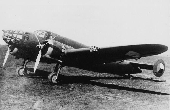 Cyber A�ro Breton - AERO A.300