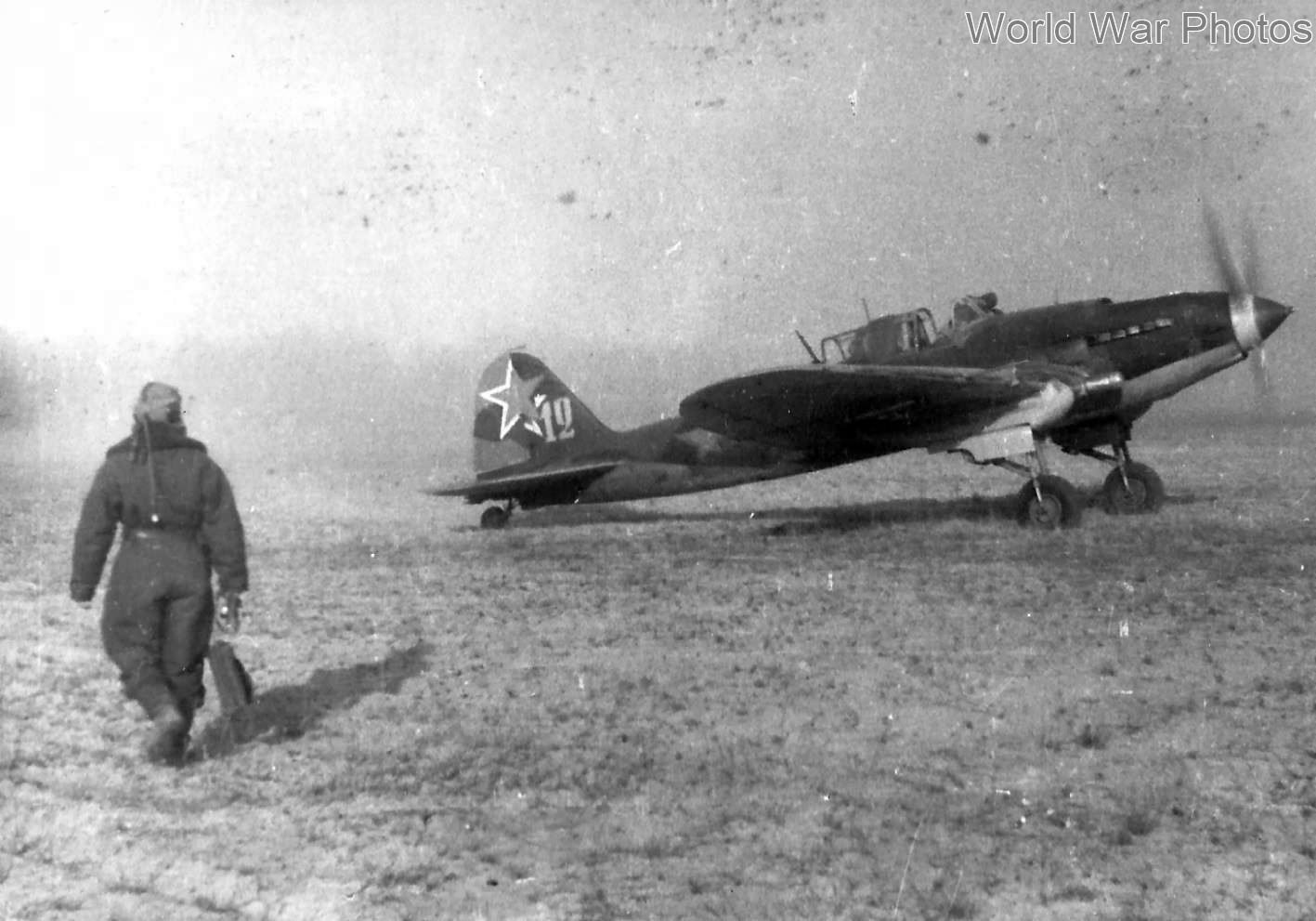 Cyber A�ro Breton - ILIOUCHINE IL-2M TYPE 2 STURMOVIK