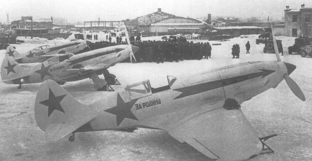 Cyber A�ro Breton - MIKOYAN-GUREVITCH MIG-3