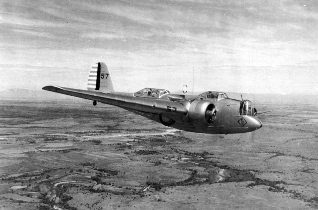 Cyber A�ro Breton - MARTIN B-10