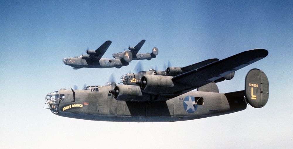 Cyber A�ro Breton - CONSOLIDATED B-24 LIBERATOR