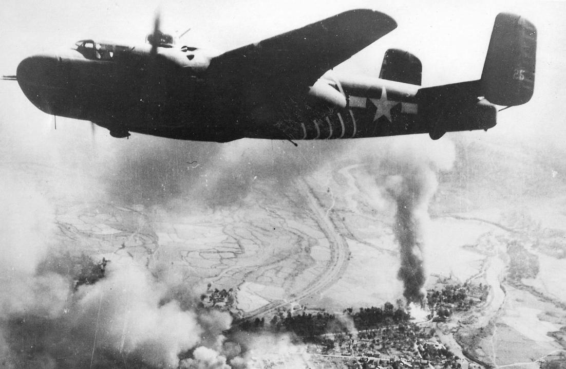 Cyber A�ro Breton - NORTH AMERICAN B-25H MITCHELL