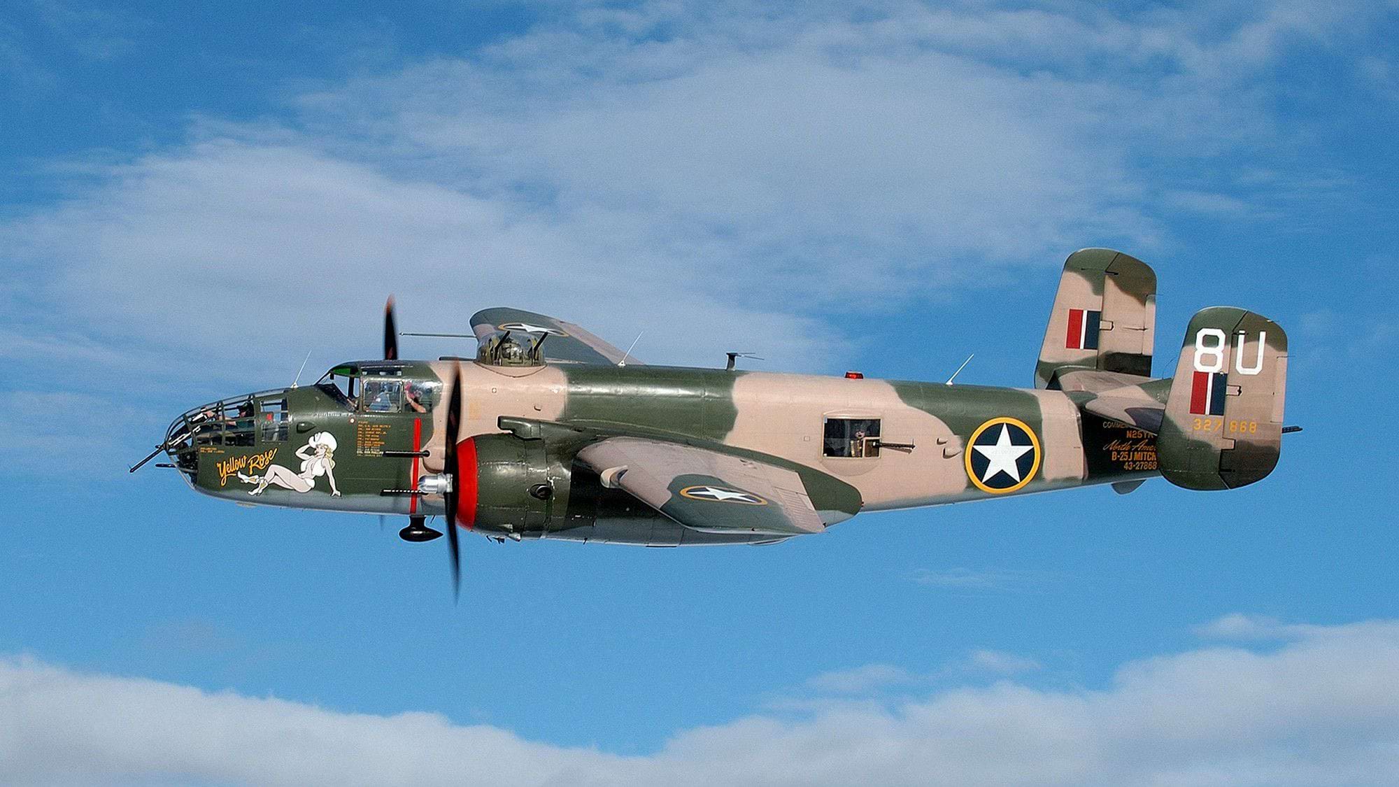 Cyber A�ro Breton - NORTH AMERICAN B-25J MITCHELL