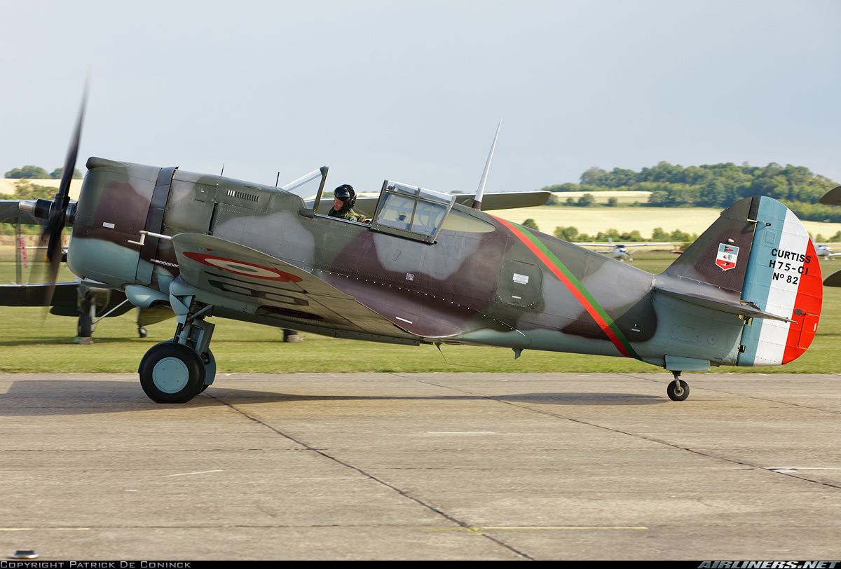 Cyber A�ro Breton - CURTISS HAWK 75A