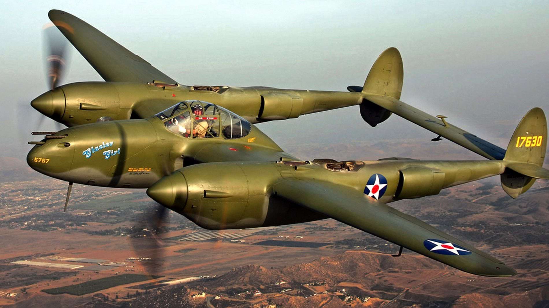 Cyber A�ro Breton - LOCKHEED P-38 LIGHTNING