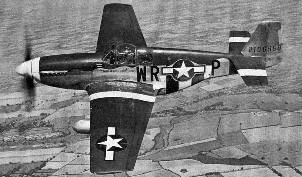 Cyber A�ro Breton - NORTH AMERICAN P-51B MUSTANG