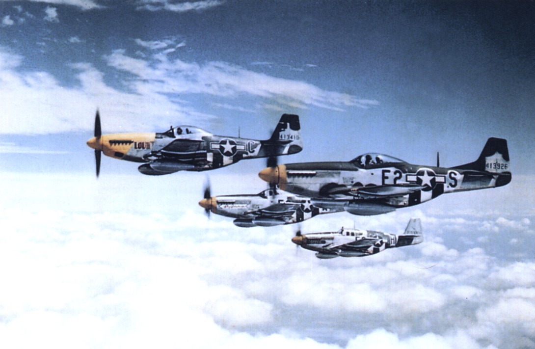 Cyber A�ro Breton - NORTH AMERICAN P-51D MUSTANG