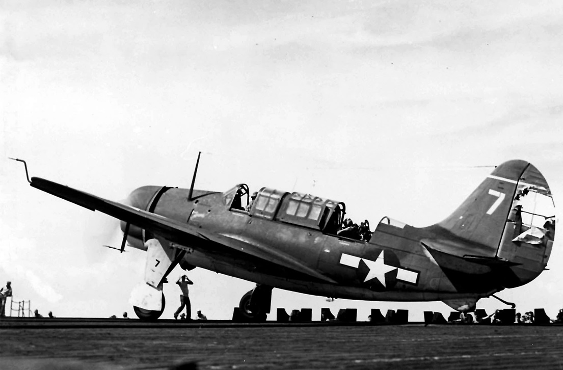 Cyber A�ro Breton - CURTISS SB2C-1 HELLDIVER