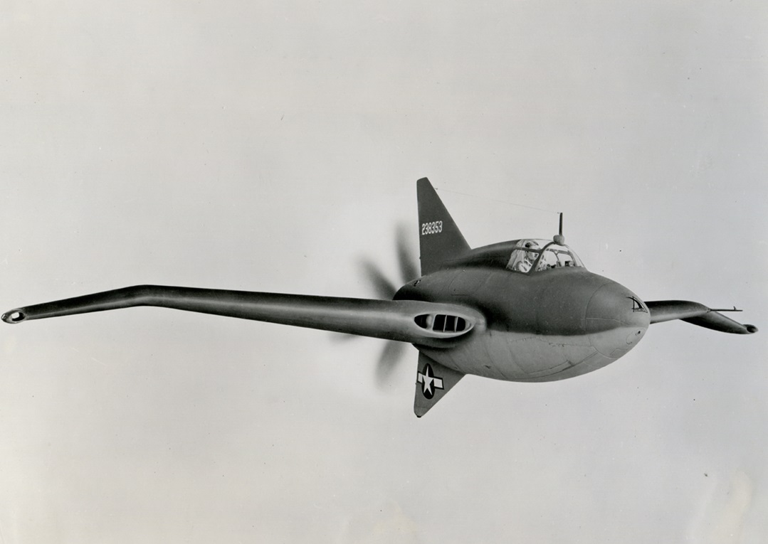 Cyber A�ro Breton - NORTHROP XP-56 BLACK BULLET