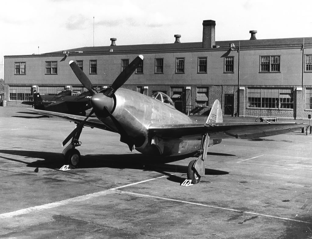 Cyber A�ro Breton - REPUBLIC XP-72